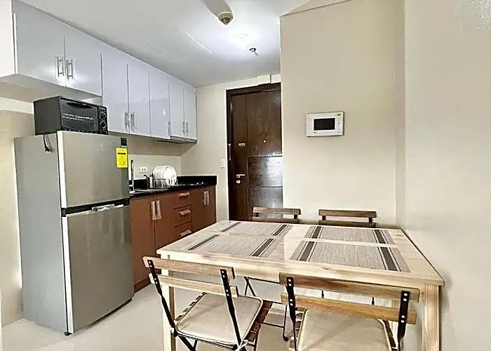 Luxury Type Near Naia Airport Hotel 2*